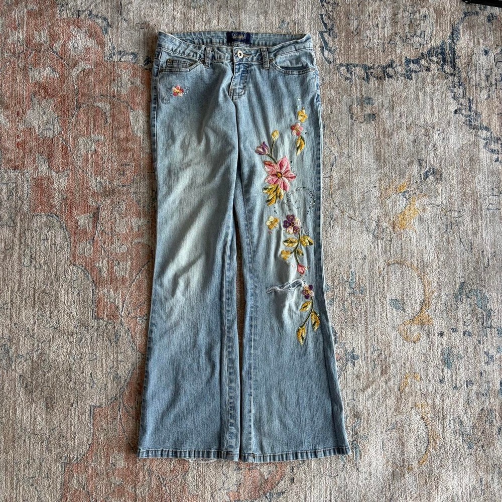 Angels Womens Y2K Floral Embroidered Low Rise Bootcut Jeans Light Wash Size 3